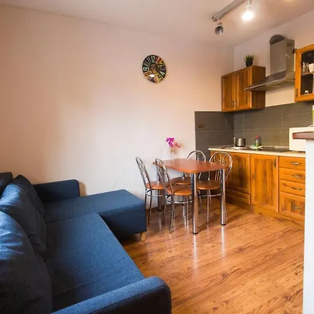 Lucky Old Town -economy Apartament